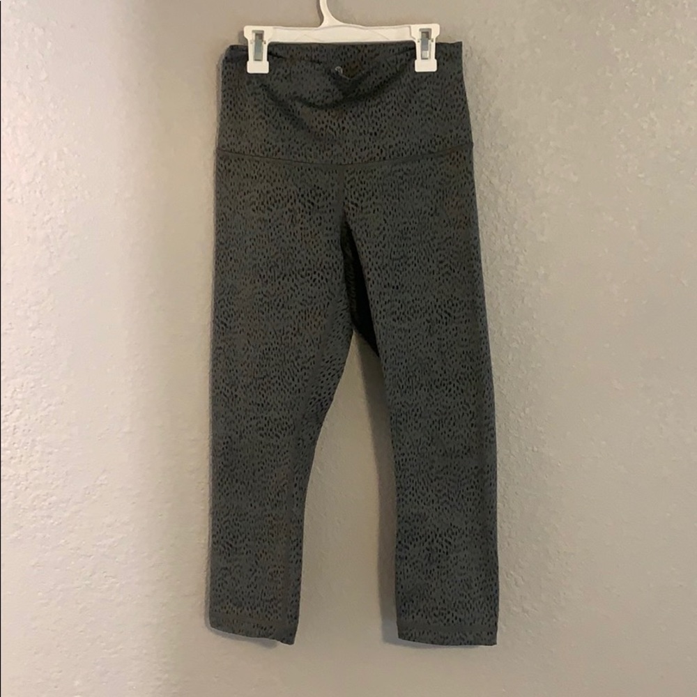 Lululemon crop leggings